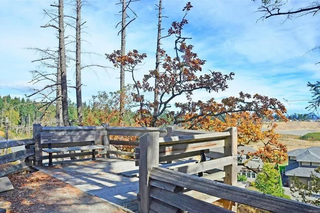 Holiday home Charming 3 Bedroom Suite Victoria